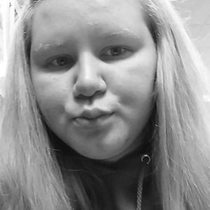 Meet your Posher, Sabrina